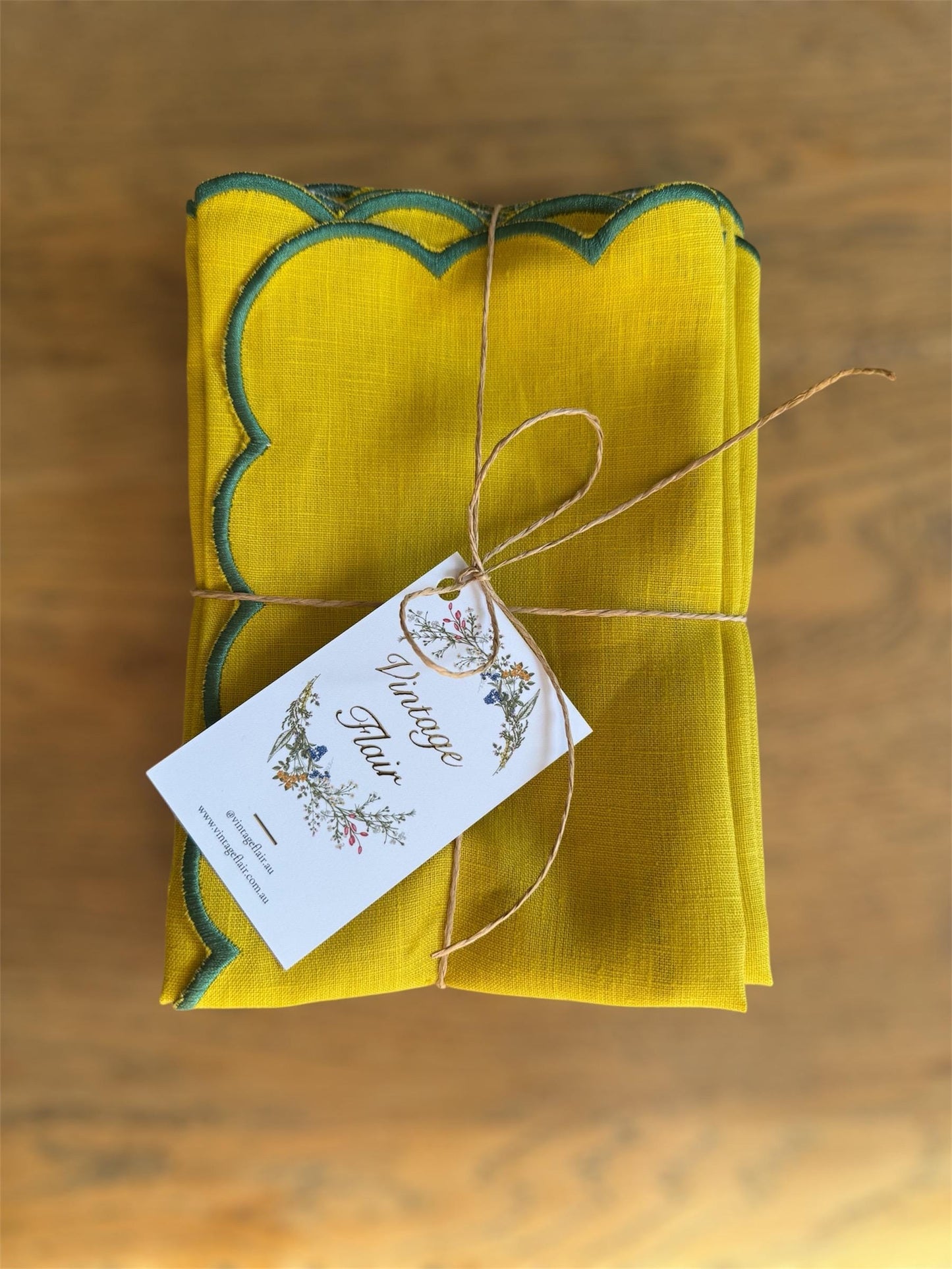 Golden Soirée Linen Napkins — Set of 4 / 6