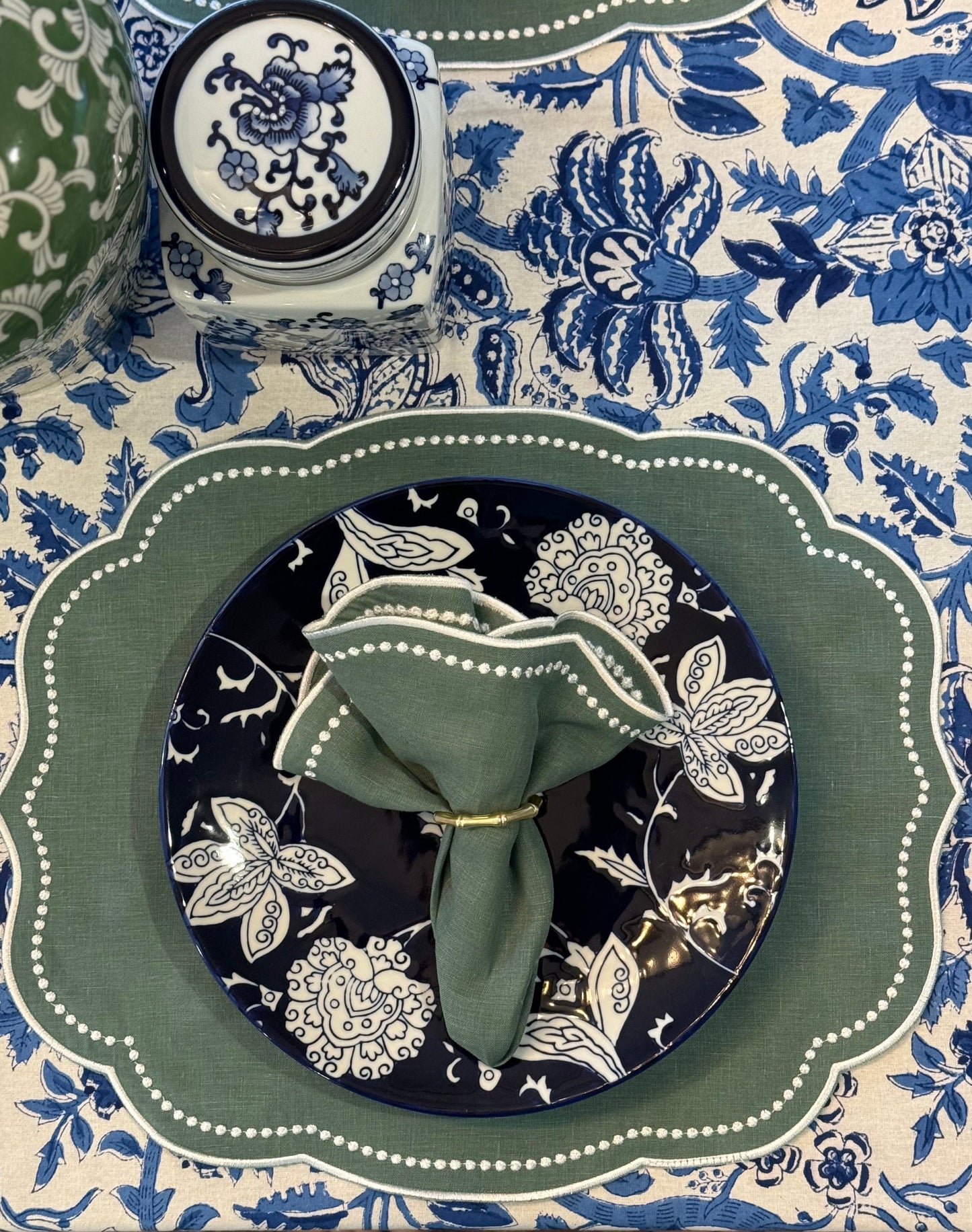 Sage Soirée Linen Napkins — Set of 4 / 6