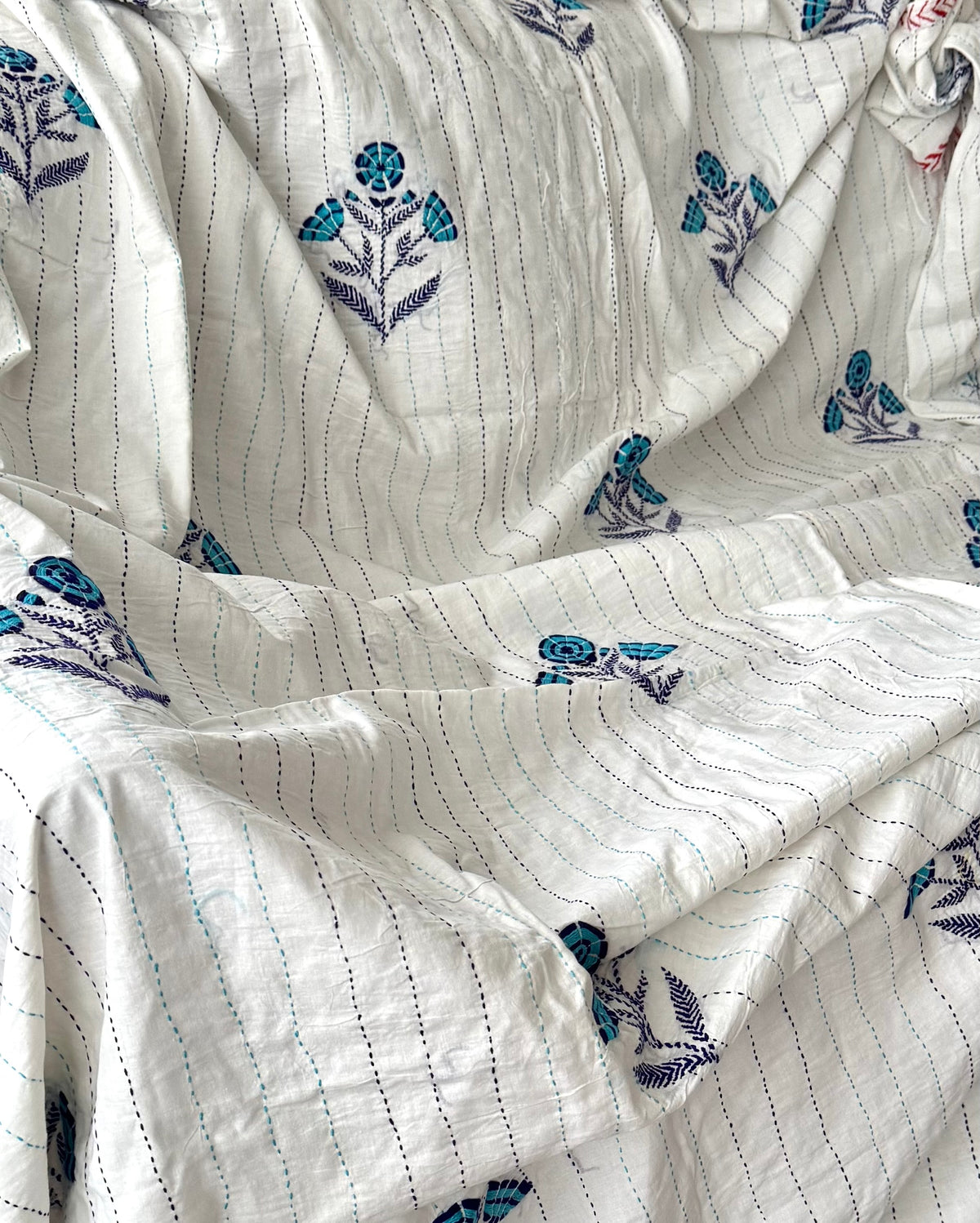 Neel Katha | Hand-Embroidered Nakshi Katha
