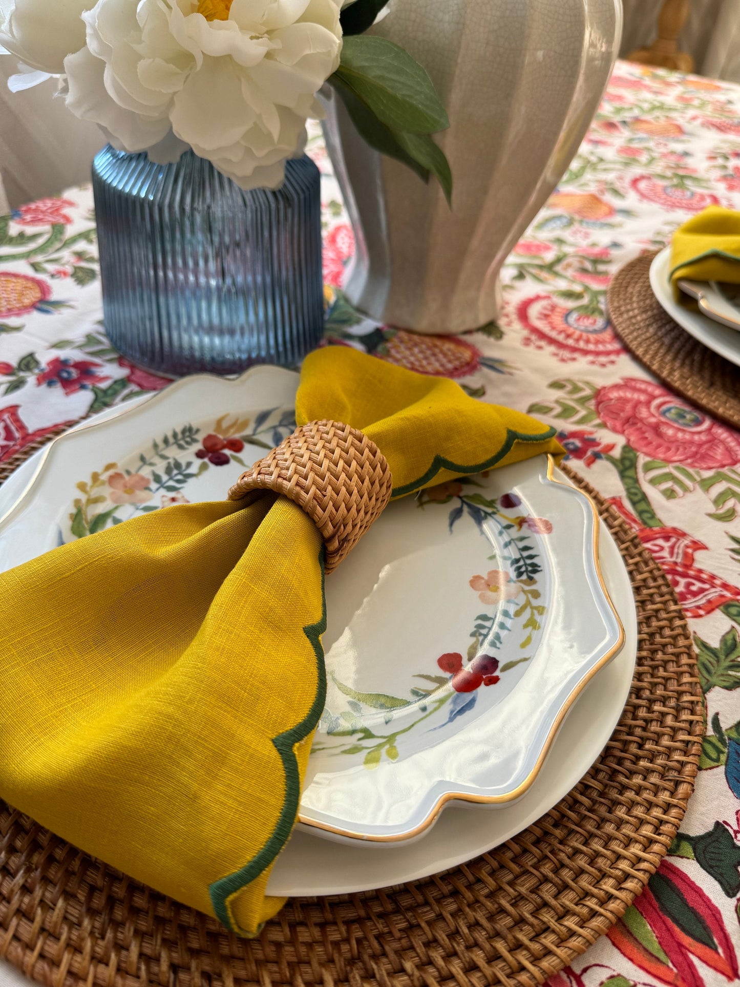 Golden Soirée Linen Napkins — Set of 4 / 6