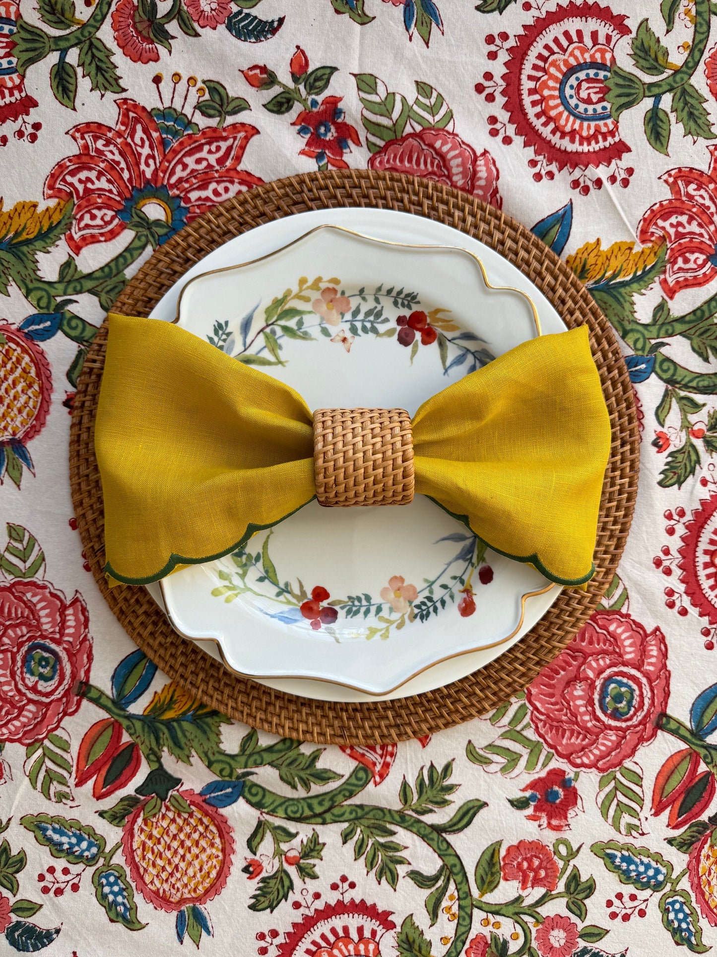 Golden Soirée Linen Napkins — Set of 4 / 6